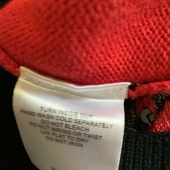 Holiday Cardigan Alfred Dunner zip red white&black beads holiday attire pretty - Picture 8 of 12